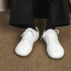 Hot Sale Men Womens Shoes Leather Wide Barefoot Shoes Soft Sole Male Casual Shoes Fashion Wear Wear Resistant Women Men Sneakers