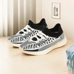 Women's and men's shoes 2025 summer hot-selling, new sneakers sports retro, casual versatile for practicality