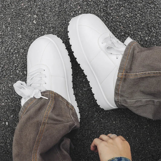 2025 New High Quality Shoes  Autumn and Winter New Breathable Versatile Trendy Fashion Thick Soled Thickened Niche Bread Shoes