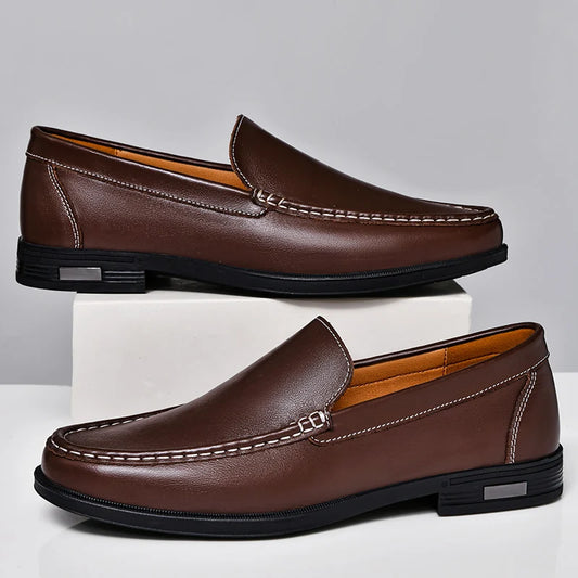 Men's comfortable walking shoes made of genuine leather, one foot loafers, new trendy designer, Mo hot selling driving shoes
