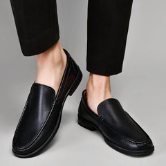 Men's comfortable walking shoes made of genuine leather, one foot loafers, new trendy designer, Mo hot selling driving shoes