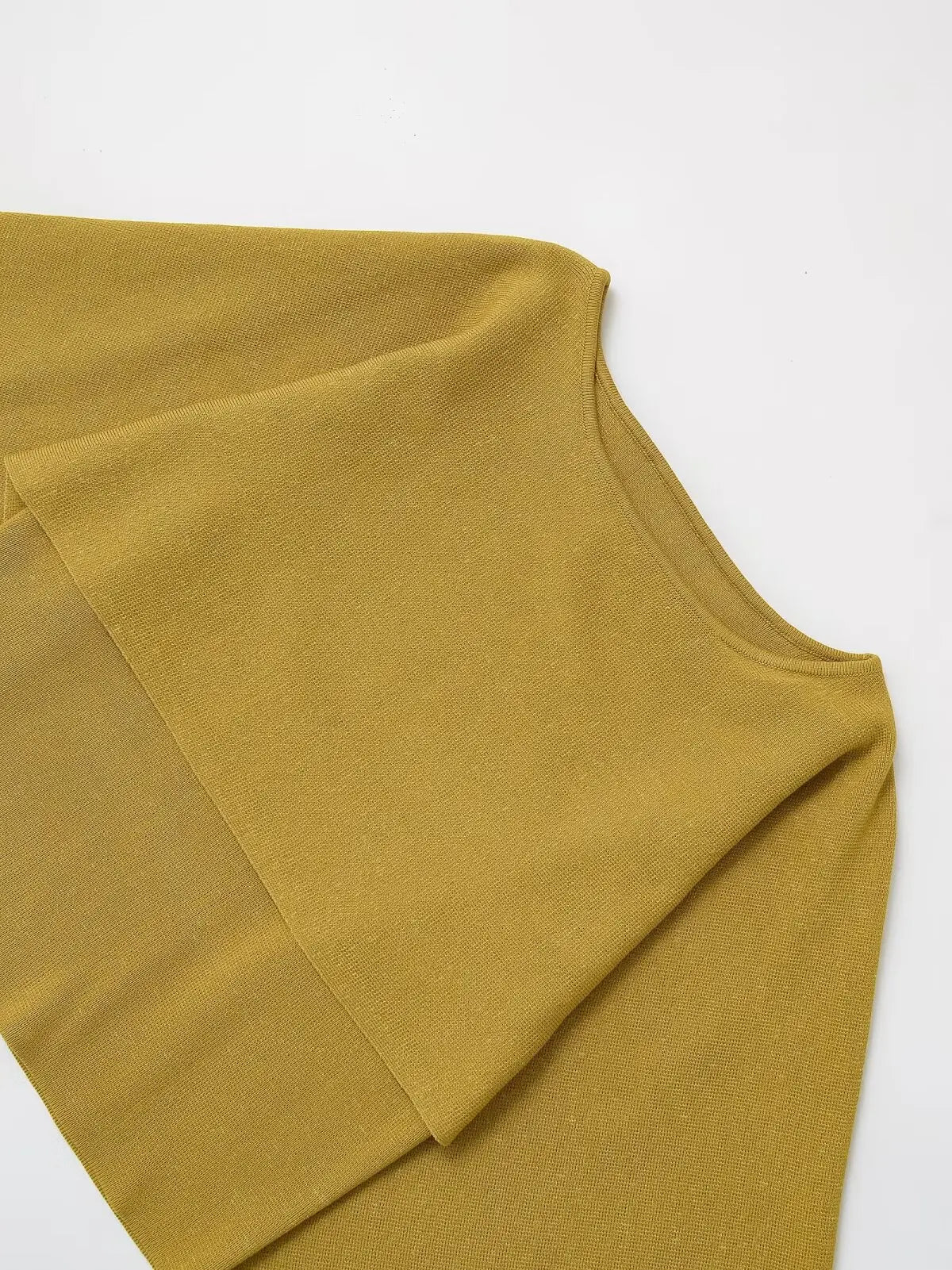 Women's clothing 2025 autumn new product retro casual versatile cloak style fashionable round neck knit top